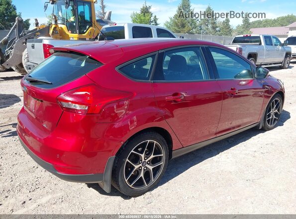 1FADP3M2XHL214682 2017 FORD FOCUS Red Tył prawy