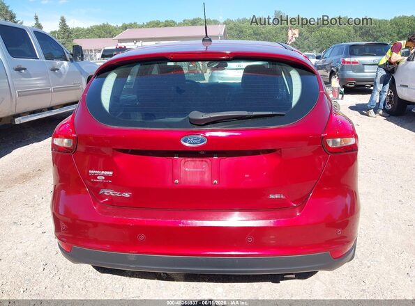 1FADP3M2XHL214682 2017 FORD FOCUS Red 
