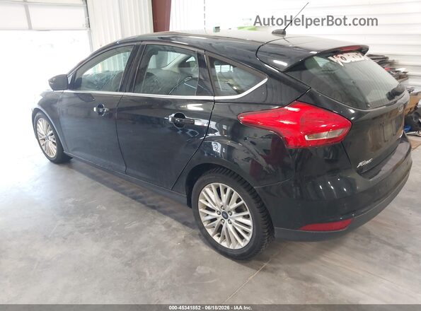 1FADP3N21JL294104 2018 FORD FOCUS Black Tył lewy