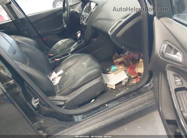 1FADP3N21JL294104 2018 FORD FOCUS Black Widok wnętrza z przodu