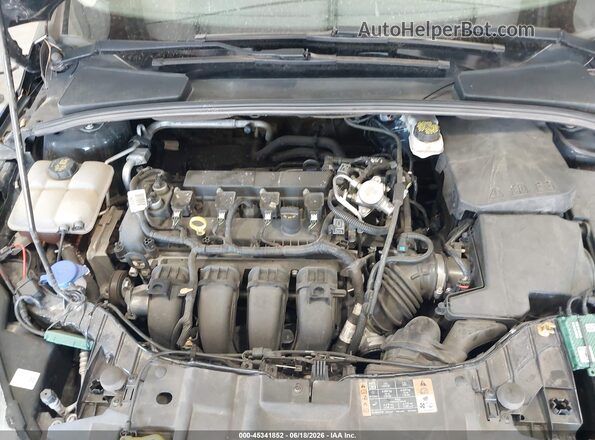 1FADP3N21JL294104 2018 FORD FOCUS Black Widok z tyłu