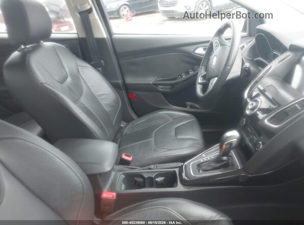 1FADP3N24GL406564 2016 FORD FOCUS Gray Widok wnętrza z przodu