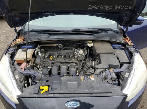1FADP3N25HL338616 2017 FORD FOCUS Blue Rear interior view