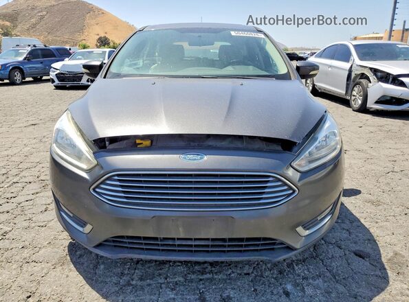 1FADP3N27JL283303 2018 FORD FOCUS Gray Widok z przodu