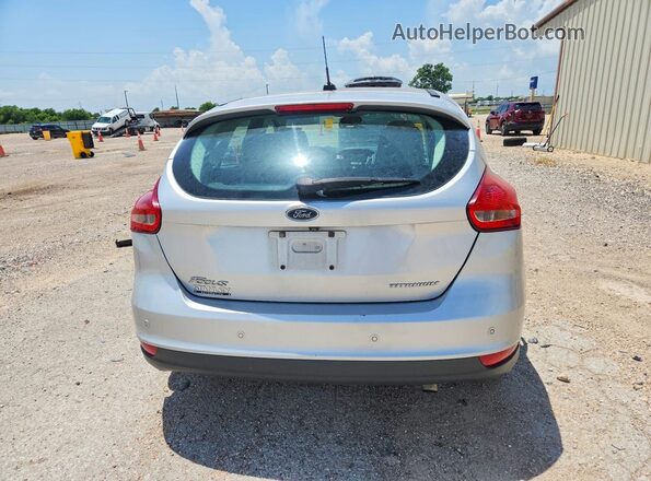 1FADP3N28HL272434 2017 FORD FOCUS Silver 