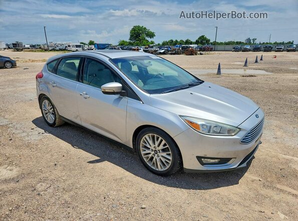 1FADP3N28HL272434 2017 FORD FOCUS Silver 