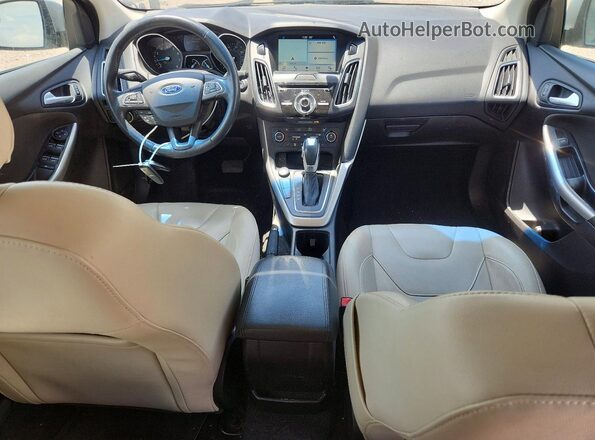 1FADP3N28HL272434 2017 FORD FOCUS Silver 
