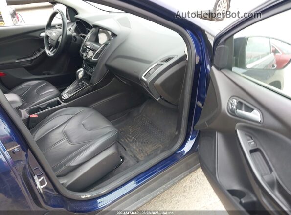 1FADP3N28HL312317 2017 FORD FOCUS Blue Widok wnętrza z przodu