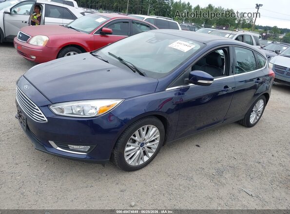 1FADP3N28HL312317 2017 FORD FOCUS Blue Przód lewy
