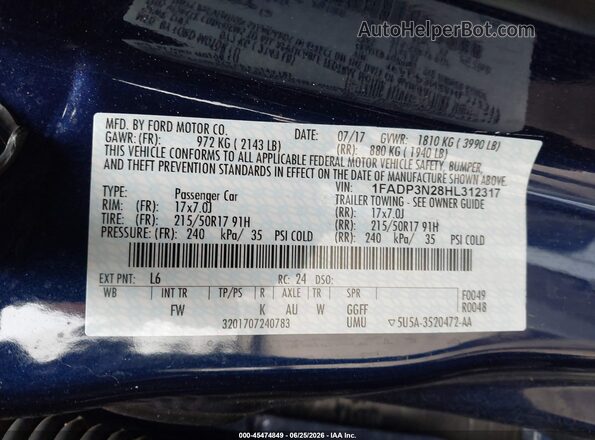 1FADP3N28HL312317 2017 FORD FOCUS Blue Widok komory silnika
