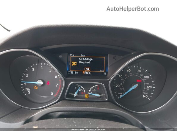 1FADP3N28HL312317 2017 FORD FOCUS Blue Widok tylnych siedzeń