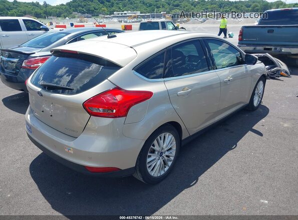 1FADP3N28HL324709 2017 FORD FOCUS Gold Rear right