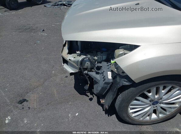 1FADP3N28HL324709 2017 FORD FOCUS Gold 