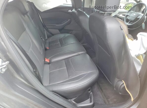 1FADP3N28JL232473 2018 FORD FOCUS Серый Вид задних сидений