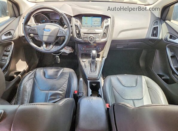 1FADP3N29GL238761 2016 FORD FOCUS Угольный Вид панели приборов