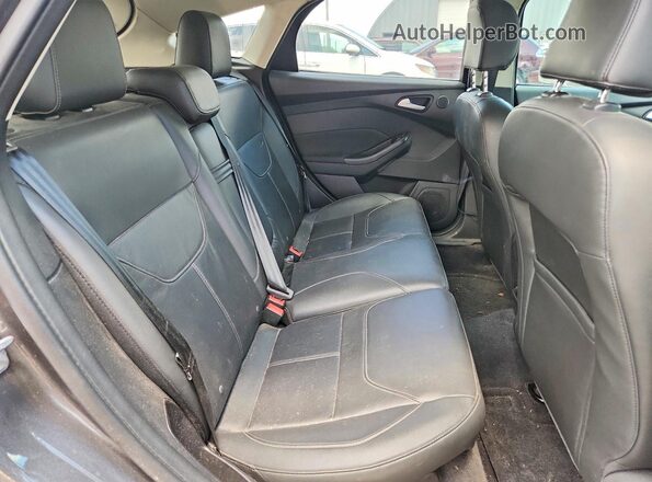 1FADP3N29GL238761 2016 FORD FOCUS Угольный Вид задних сидений