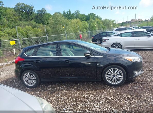 1FADP3N29GL298846 2016 FORD FOCUS Черный 