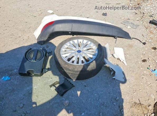 1FADP3N2XGL332681 2016 FORD FOCUS White Widok komory silnika