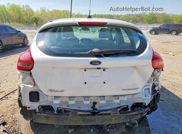 1FADP3N2XGL332681 2016 FORD FOCUS White Widok z tyłu