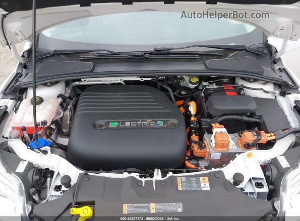 1FADP3R48HL255483 2017 FORD FOCUS ELECTRIC White Rear view