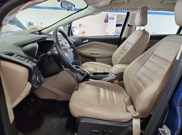 1FADP5AU0JL104019 2018 FORD C-MAX Blue Vista interior delantera