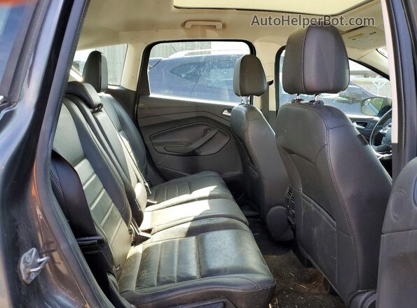 1FADP5CU8GL112570 2016 FORD C-MAX Gray Rear seats view