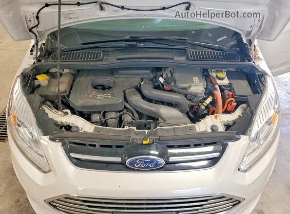 1FADP5FU0HL107697 2017 FORD C-MAX White Rear interior view