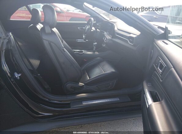 1FAGP8UH7S5105896 2025 FORD MUSTANG Черный Вид салона спереди