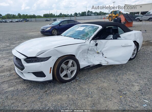 1FAGP8UHXT5115758 2026 FORD MUSTANG White Առջևի ձախ երեք քառորդ տեսարան