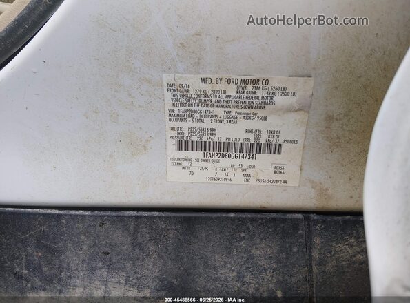 1FAHP2D80GG147341 2016 FORD TAURUS White Vista del compartimento del motor