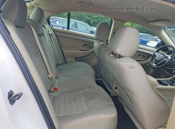 1FAHP2D89KG109986 2019 FORD TAURUS White Vista de los asientos traseros