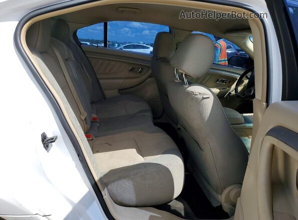 1FAHP2E81GG137934 2016 FORD TAURUS White Հետևի նստատեղերի տեսք