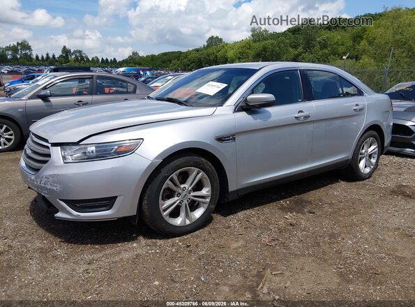 1FAHP2E86JG127701 2018 FORD TAURUS Silver Передня ліва чверть