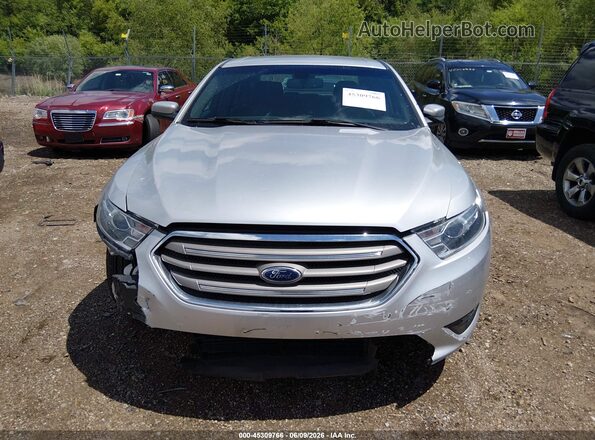 1FAHP2E86JG127701 2018 FORD TAURUS Silver Вид щитка приладів