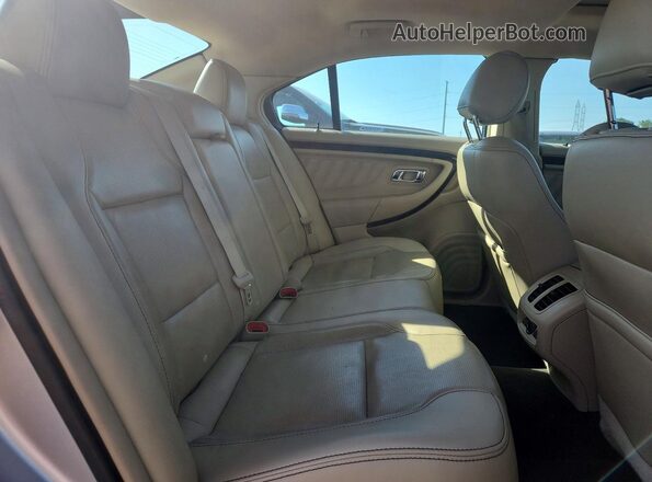 1FAHP2F82JG128245 2018 FORD TAURUS Silver Вид задніх сидінь
