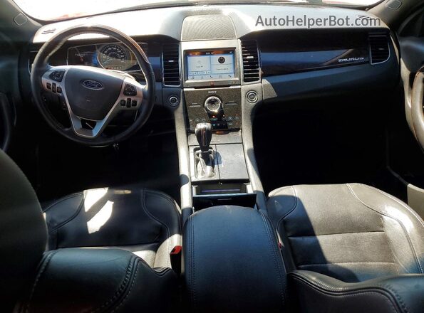 1FAHP2F85HG111711 2017 FORD TAURUS Red Widok deski rozdzielczej