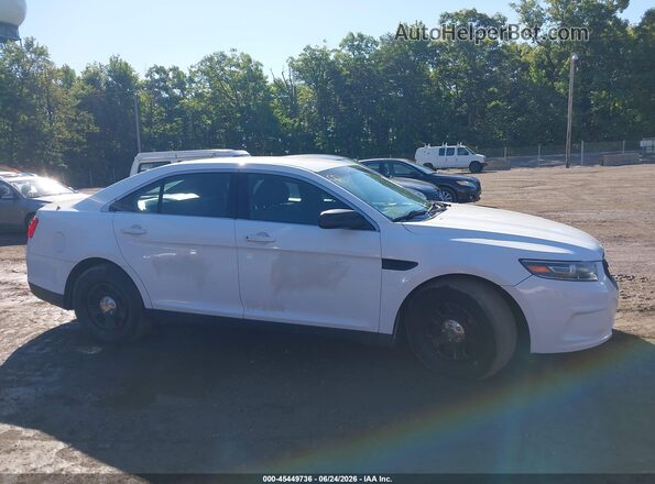 1FAHP2MK2GG103384 2016 FORD POLICE INTERCEPTOR White Вид задньої частини салону