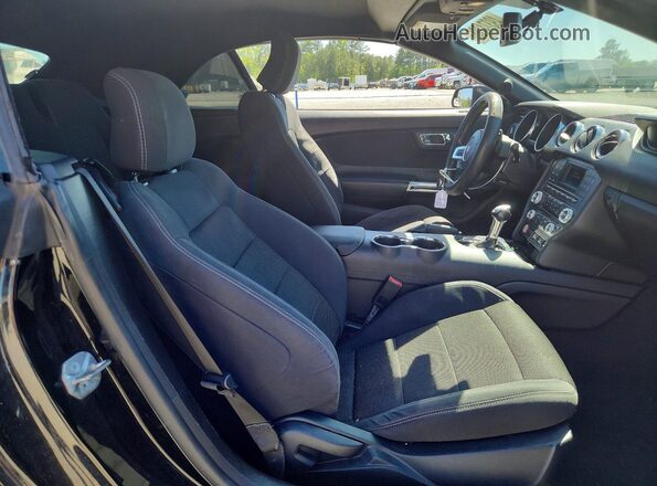 1FATP8EM1H5212204 2017 FORD MUSTANG Black Rear seats view