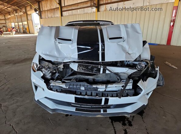 1FATP8FF2L5157237 2020 FORD MUSTANG White Front view