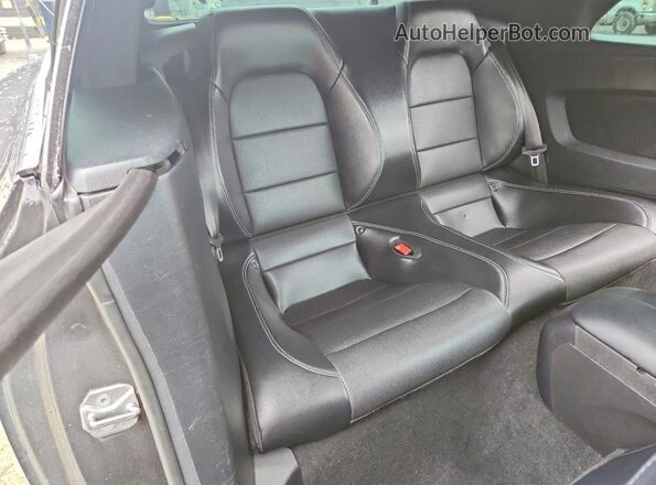 1FATP8FF4K5169940 2019 FORD MUSTANG Gray Widok tylnych siedzeń