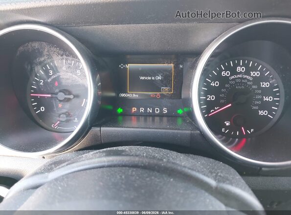 1FATP8FF8J5177330 2018 FORD MUSTANG Silver Widok tylnych siedzeń