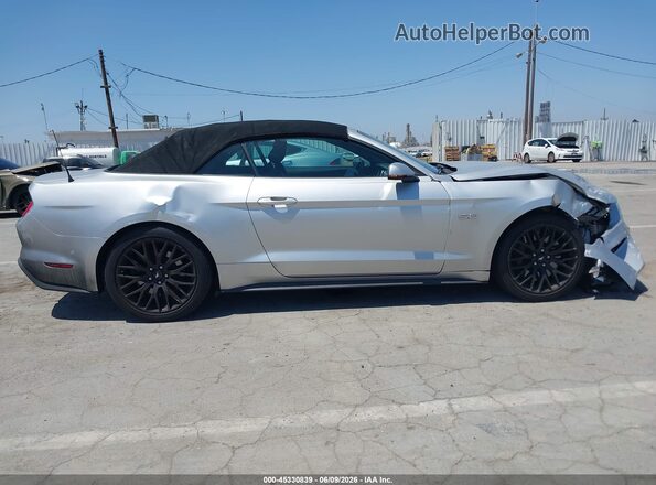 1FATP8FF8J5177330 2018 FORD MUSTANG Silver Widok wnętrza z tyłu