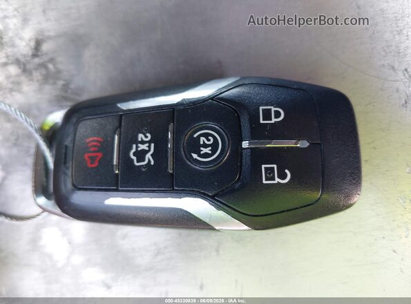 1FATP8FF8J5177330 2018 FORD MUSTANG Silver Widok deski rozdzielczej