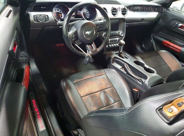 1FATP8UH0J5109799 2018 FORD MUSTANG Silver Вид панелі приладів