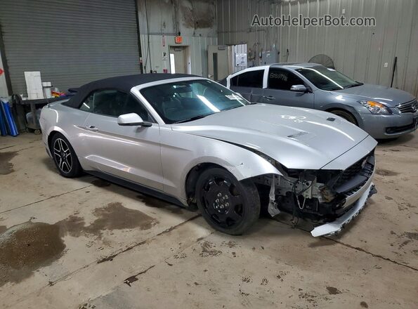 1FATP8UH0J5109799 2018 FORD MUSTANG Silver Передня права чверть