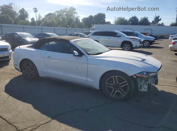 1FATP8UH0L5136584 2020 FORD MUSTANG White Առջևի աջ