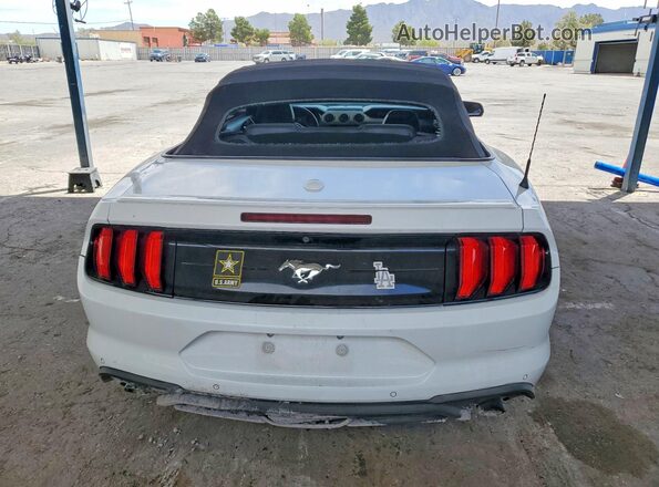 1FATP8UH0M5105434 2021 FORD MUSTANG White Widok z tyłu