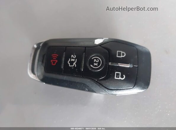 1FATP8UH1H5282614 2017 FORD MUSTANG Красный Вид панели приборов