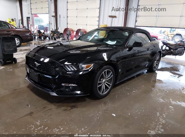 1FATP8UH1H5331293 2017 FORD MUSTANG Черный Передняя левая четверть