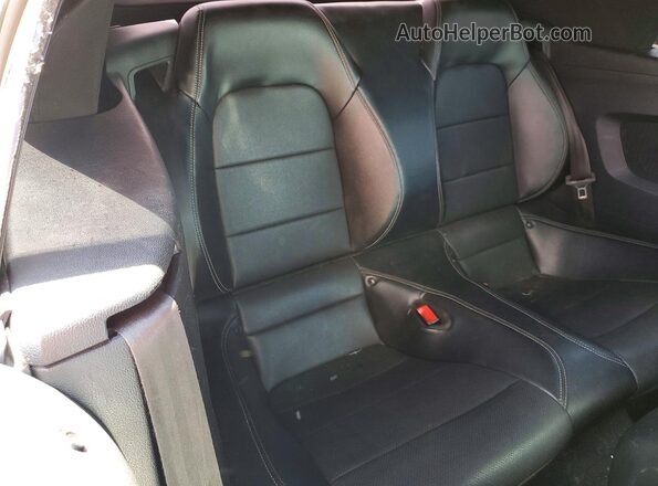 1FATP8UH1K5135698 2019 FORD MUSTANG Серый 